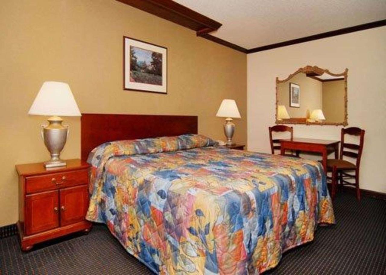 Rodeway Inn And Suites Boulder Broker Exteriér fotografie